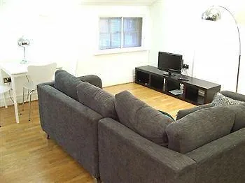 Quay Leeds Apartment *