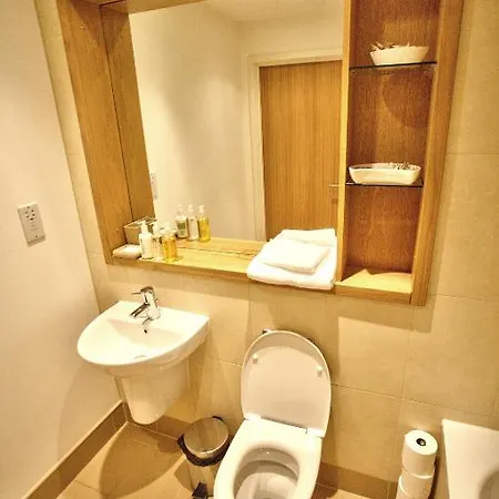 Quay Leeds Apartment *
