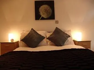 Quay Apartment Leeds (West Yorkshire)