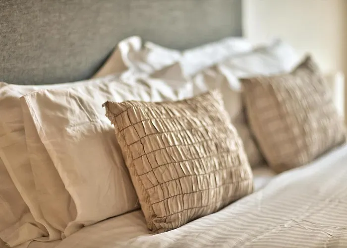 Quay Apartment Leeds (West Yorkshire)